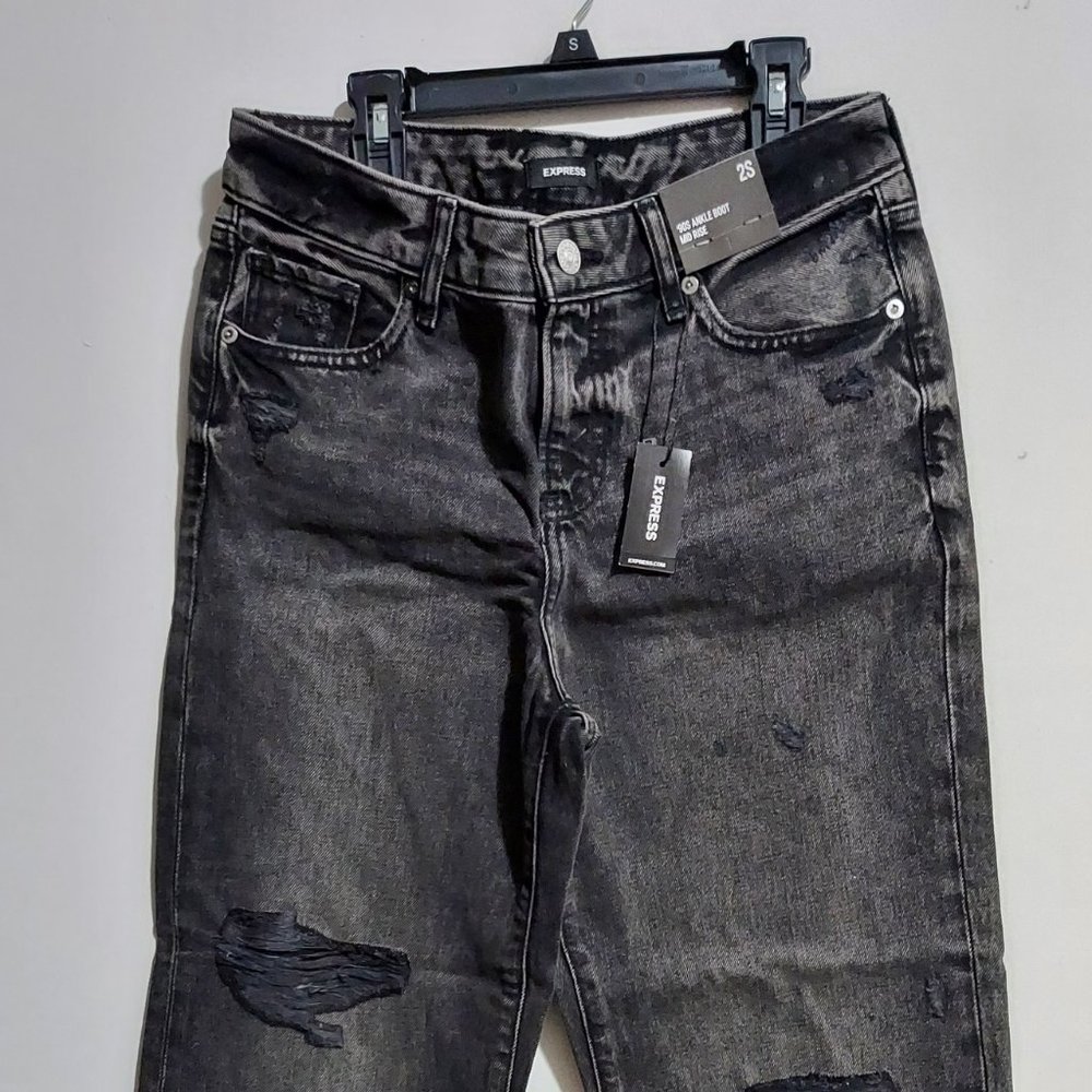 Express 90's Ankle Boot Mid Rise Jeans 2 Short.